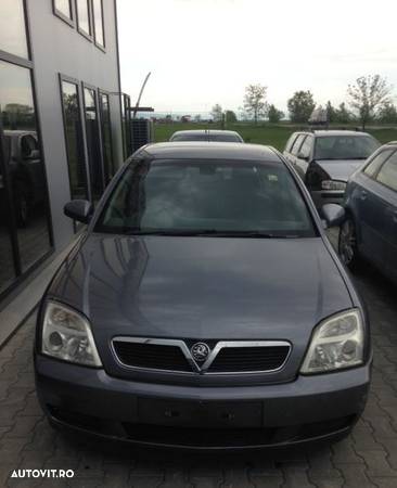 Dezmembram Opel Vectra LS,1.8 benzina,an fabr 2003 - 2