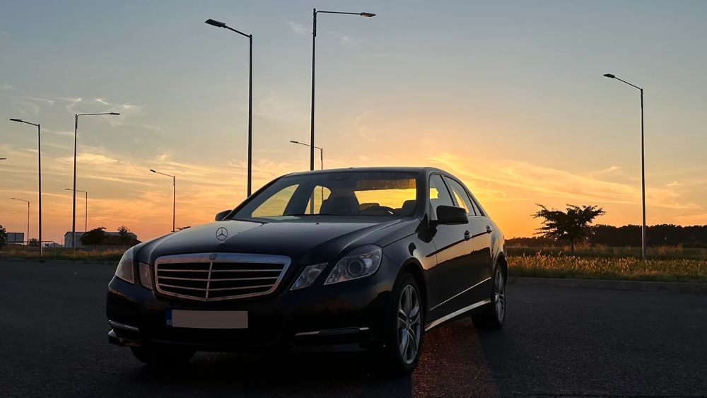 Mercedes-Benz E W212 [2009 - 2016] 300 BLUETEC HYBRID 7G-TRONIC Avantgarde 2012