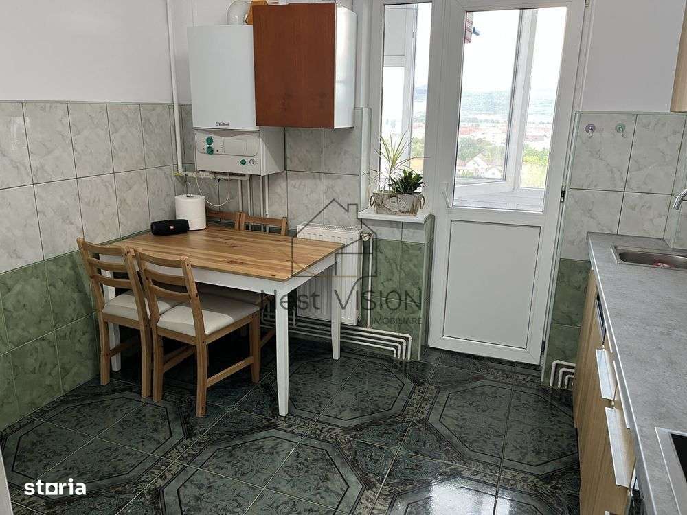 Apartament cu 3 camere | priveliste superba spre munti | Vasile Aaron-8