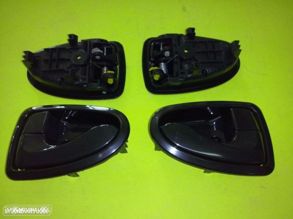 puxadores interiores Hyundai Accent LC anos 2000-- (novos) - 3