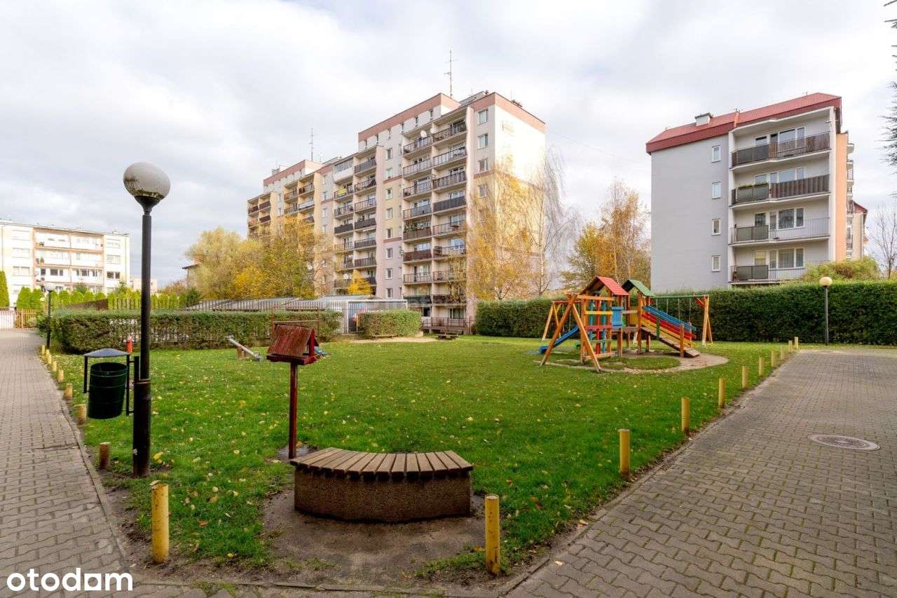 Dwupoziomowe mieszkanie Hallera, Osiedle Generałów-17