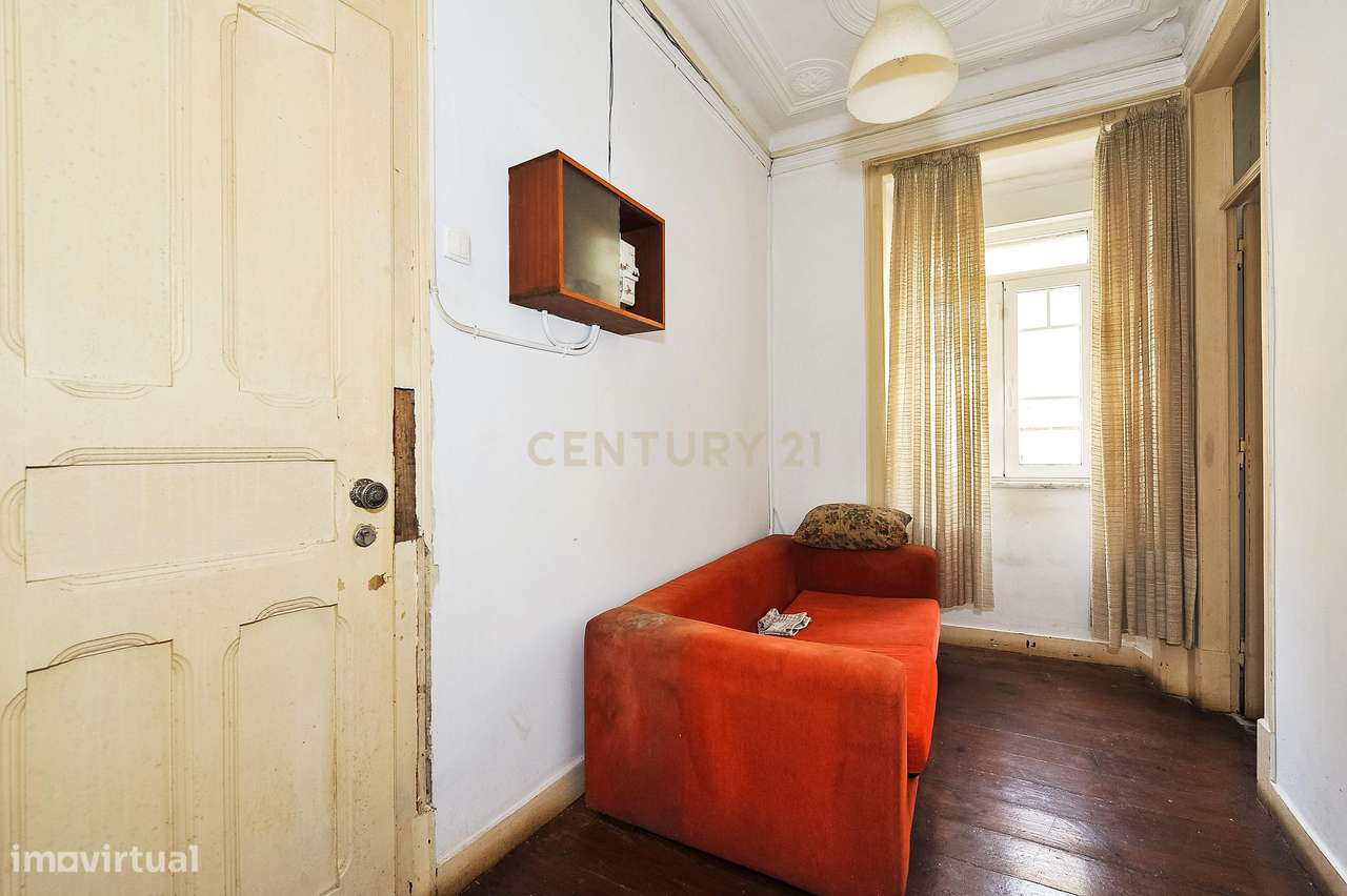 Oportunidade única na Calçada da Picheleira – Moradia com projeto apro - Grande imagem: 5/31