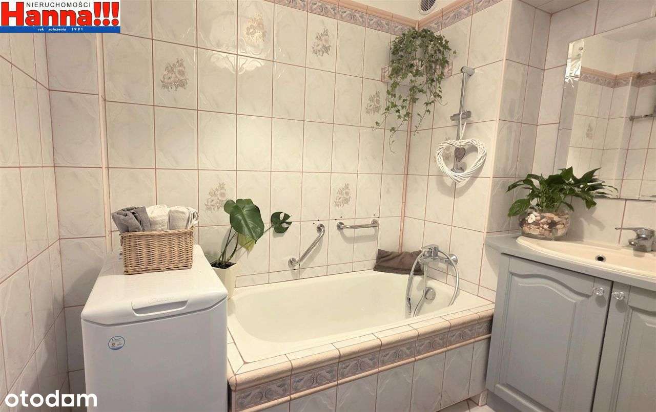 2 min. do tramwaju. Wyposażenie w cenie. Stan Bdb-13