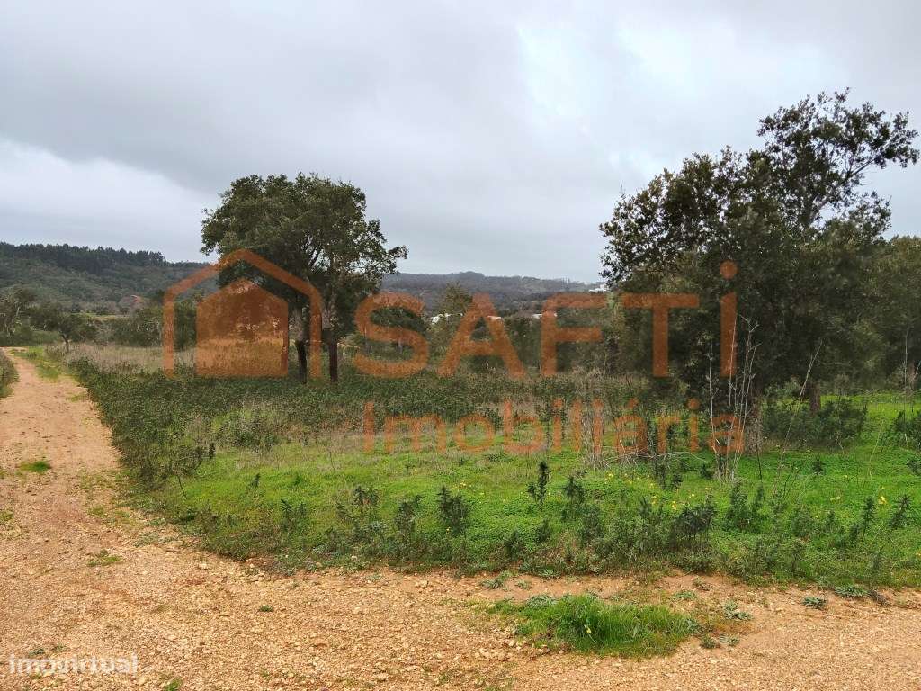 8,27 ha Terreno para Construção de Moradia - Grande imagem: 3/17