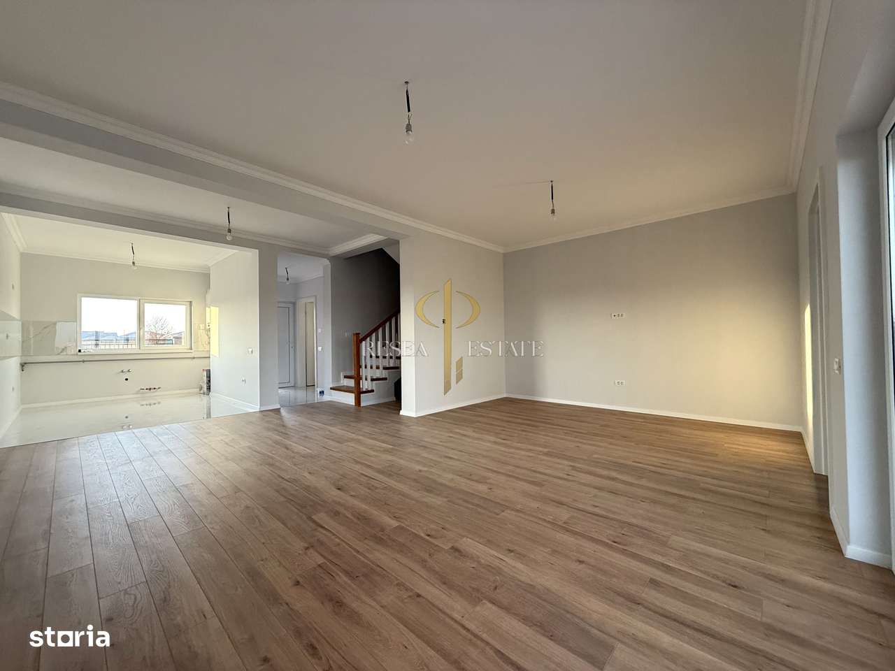 Duplex modern 5 camere| 113 mp + 320 mp teren| Mosnita Nouă-12