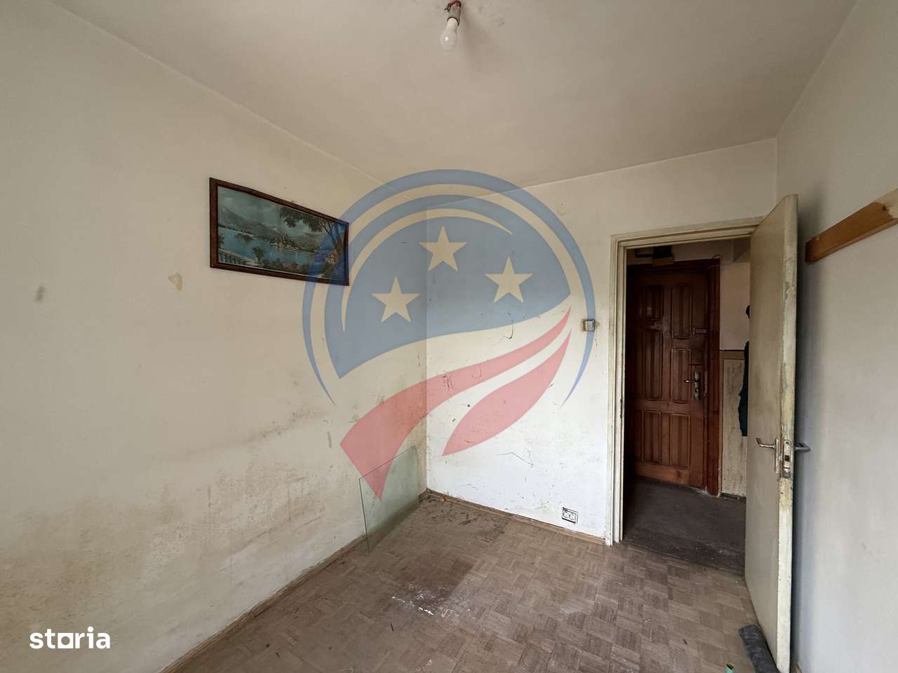 Apartament 3 camere de vanzare/Racheta/Craiovita - Imagine principală: 5/8