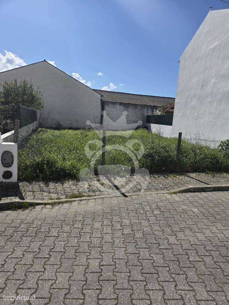 Lote de terreno para construção - Grande imagem: 2/3