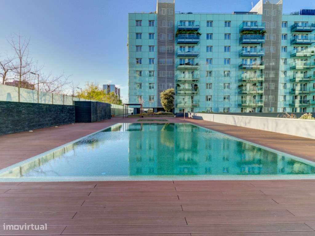 Apartamento T5 + 1 no Condomínio Jardins São Lourenço - Lisboa-58