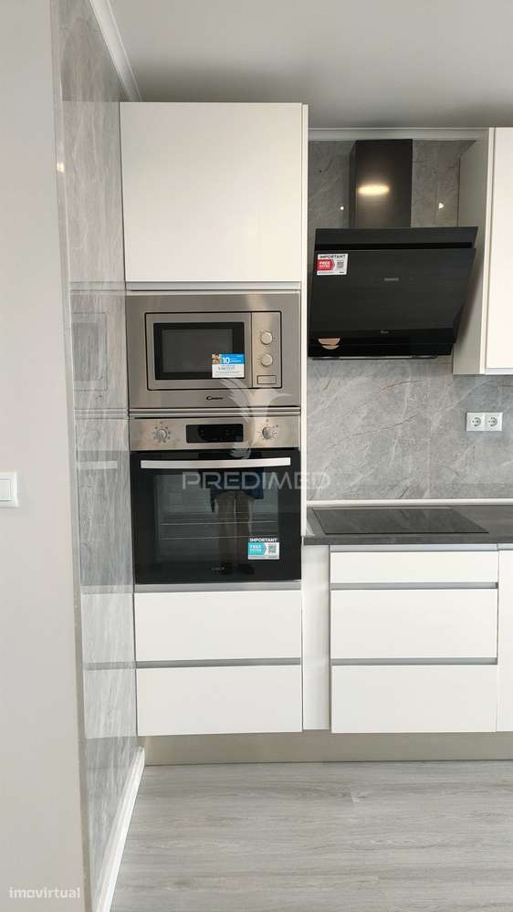 Apartamento T2, remodelação moderna a estrear, edificio com duas fr... - Grande imagem: 3/21