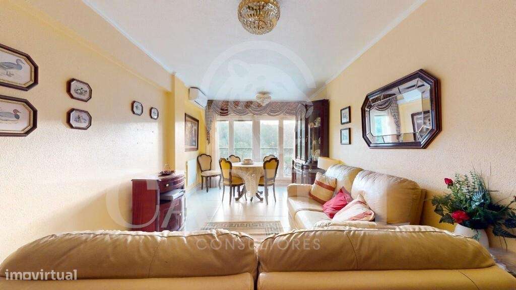 T3 em São Domingos de Benfica - Grande imagem: 4/26