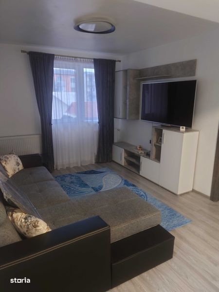 Apartament de lux 4 camere 100 mp Etaj II Zona Imparatul Traian-Rodnei