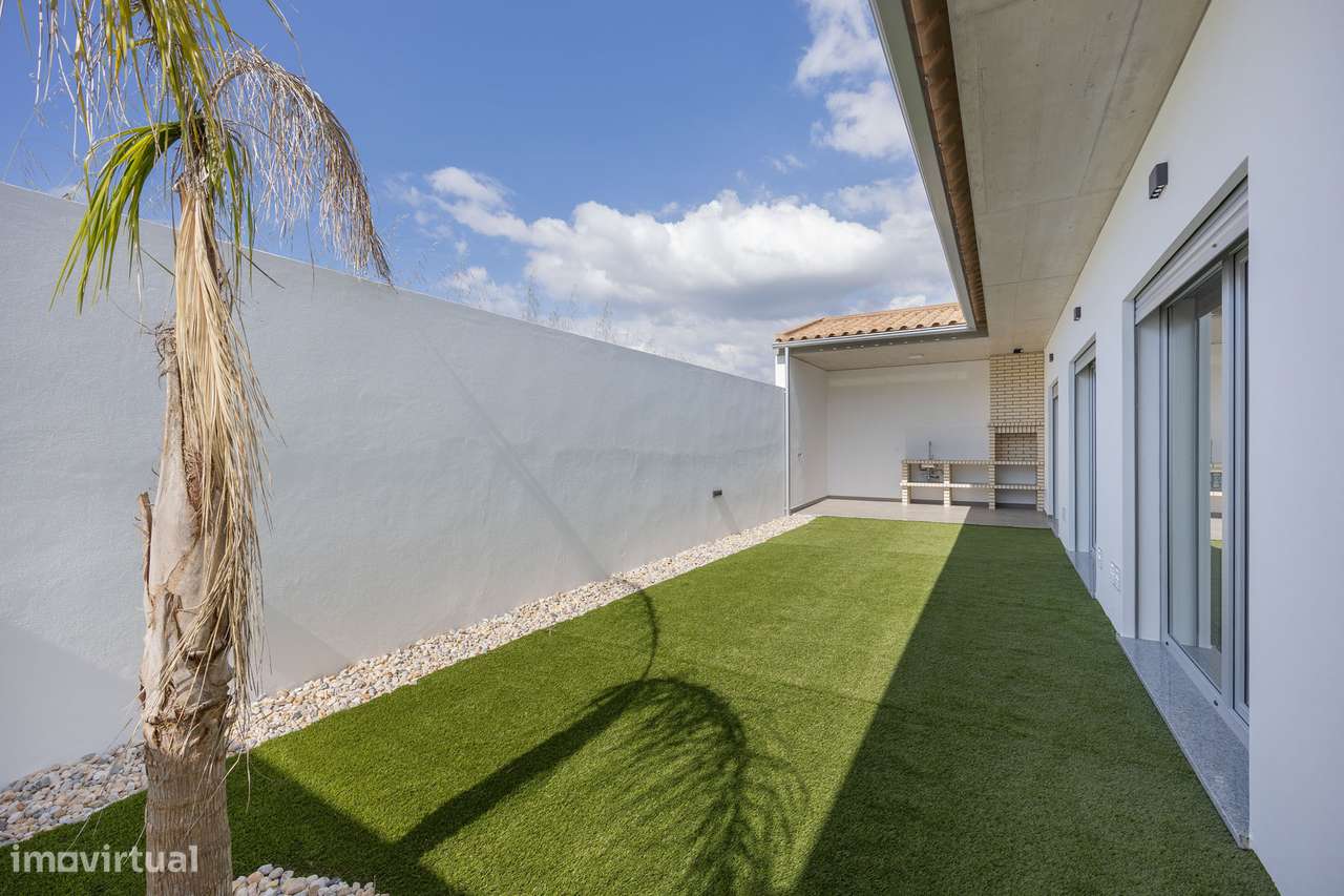 Moradia T3 Nova || Boavista || Leiria-38