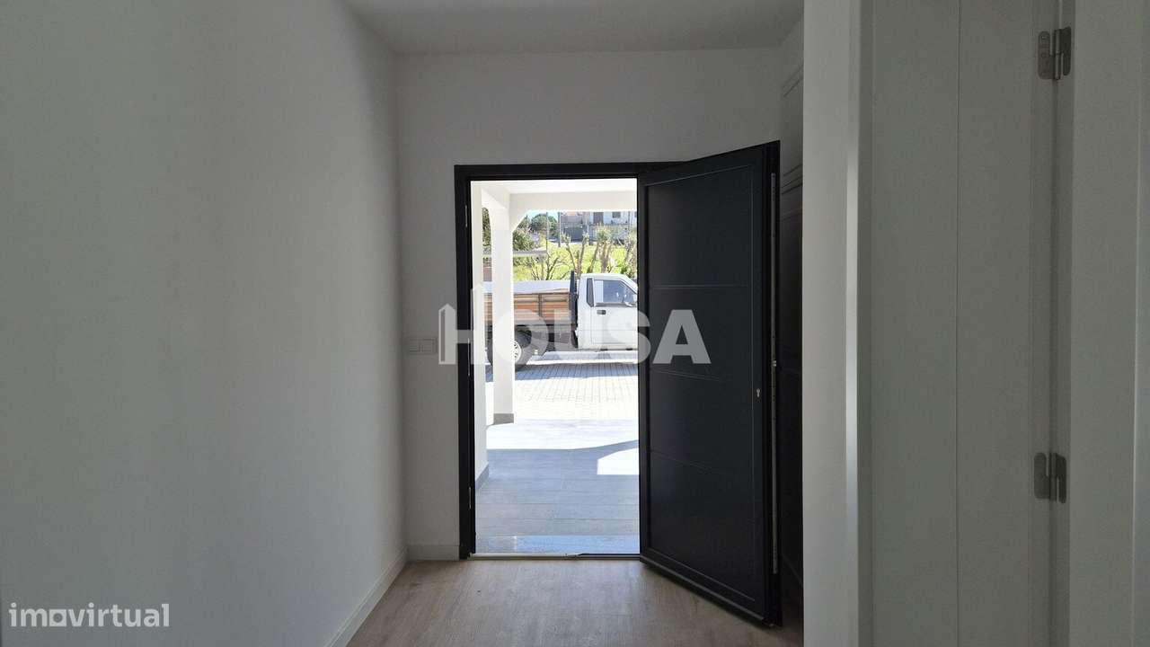 Moradia T3 Térrea Geminada – NOVA-29