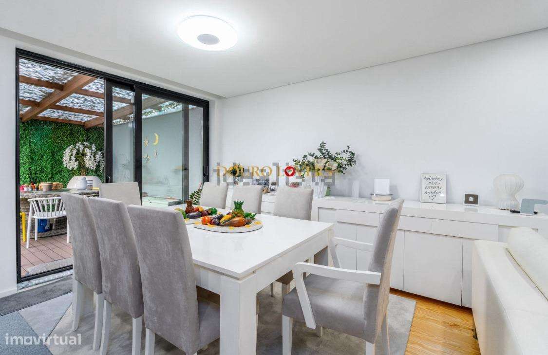 T2 +1 com Terraço  Zona Histórica Leça da Palmeira-12