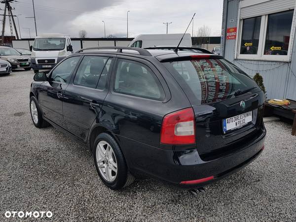 Skoda Octavia - 2