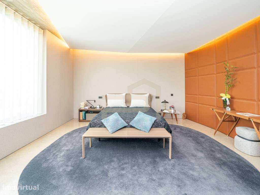 Exclusiva Moradia de Luxo com Design Contemporâneo-31