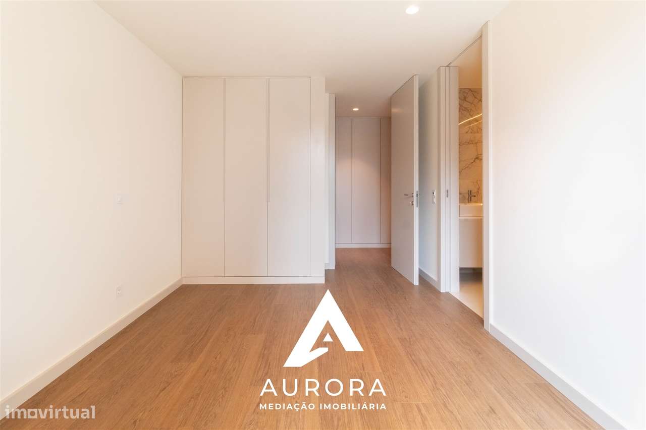 Apartamento T2 nascente/sul a 100 metros da praia de Espinho-19