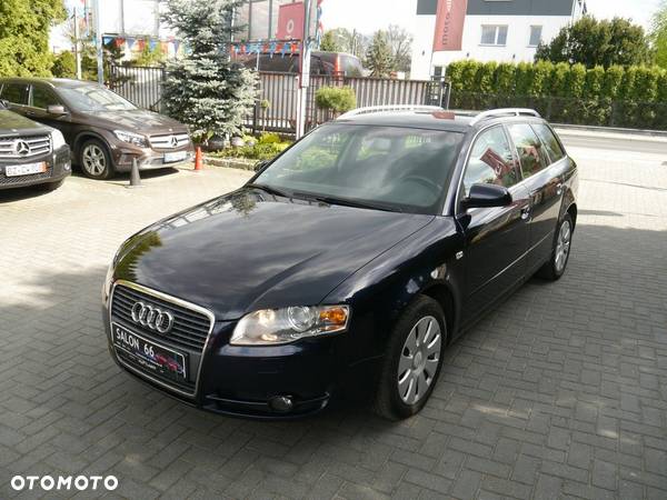 Audi A4 Avant 2.0 TDI - 4