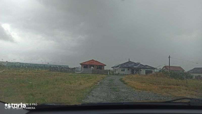 Teren intravilan de vanzare - Imagine principală: 4/7