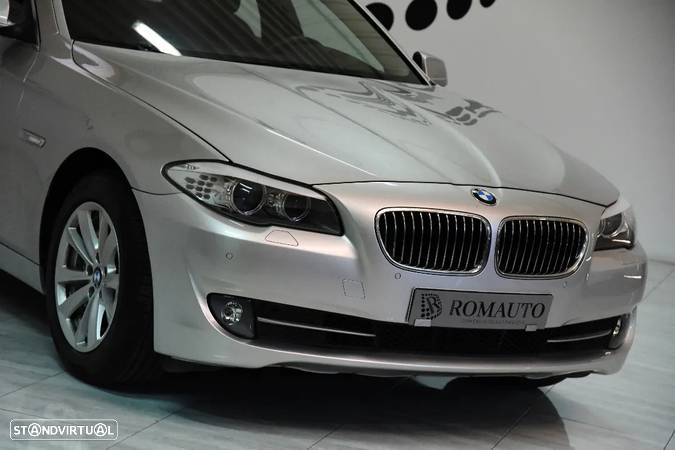 BMW 525 d Exclusive Auto - 4