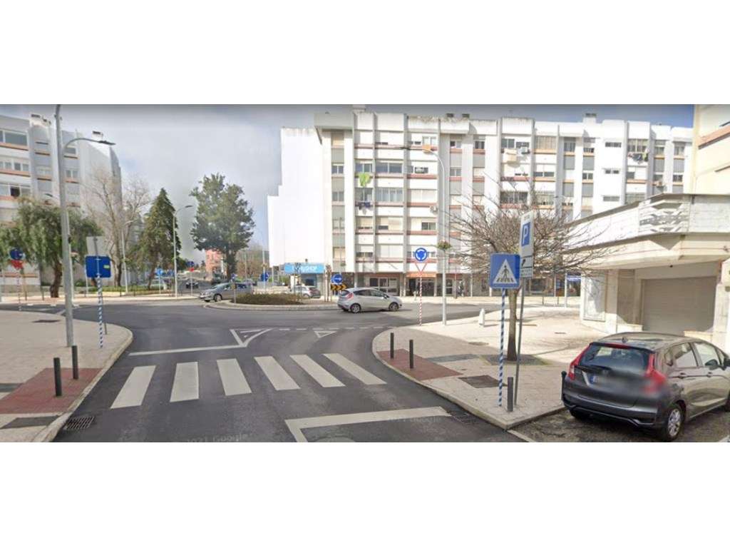 Arrendamento de espaço comercial e/ou Loja - Grande imagem: 4/6