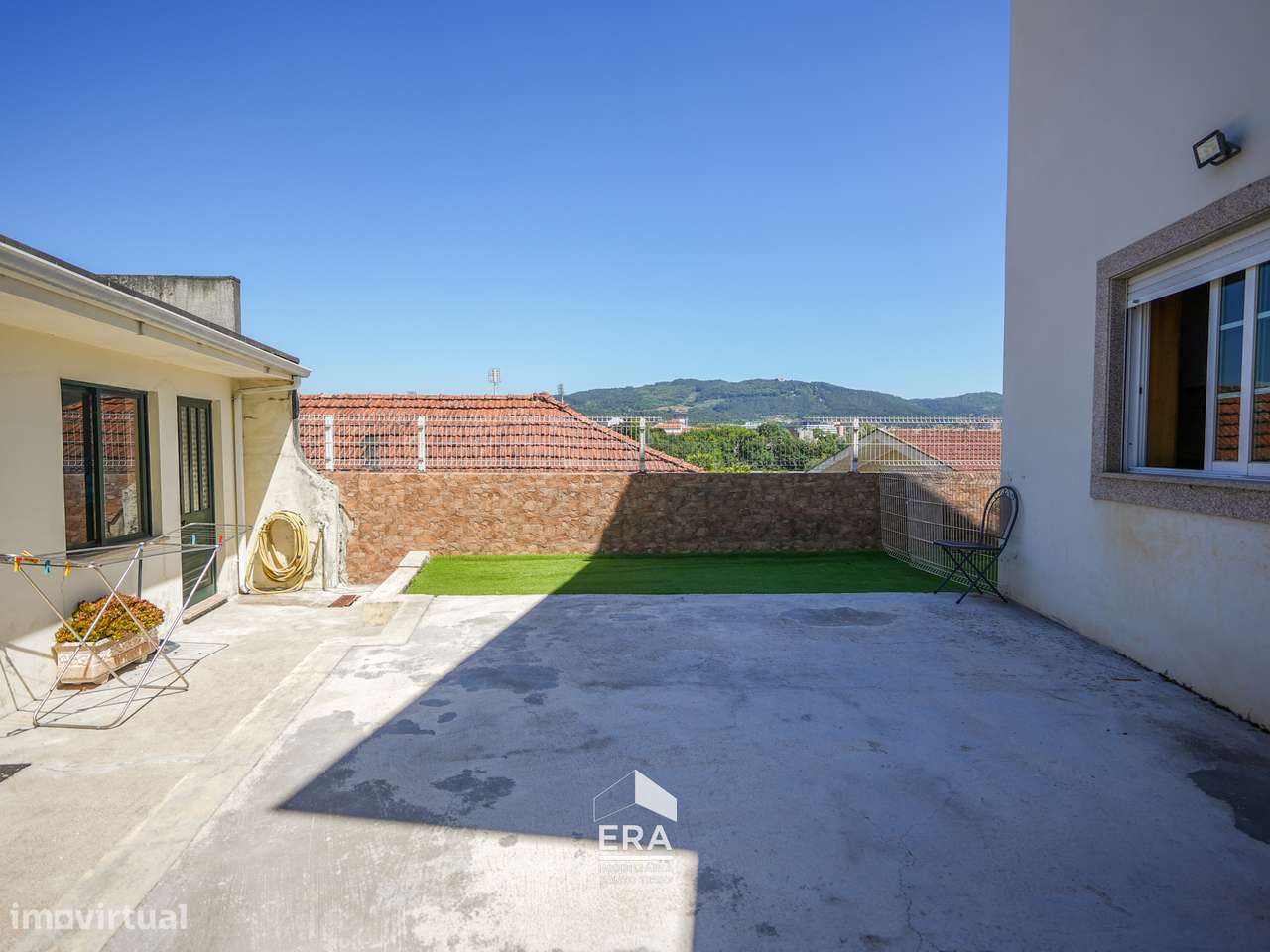 Moradia V3 em Santo Tirso-27