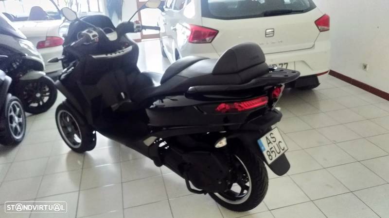 Piaggio MP3 LT - 5