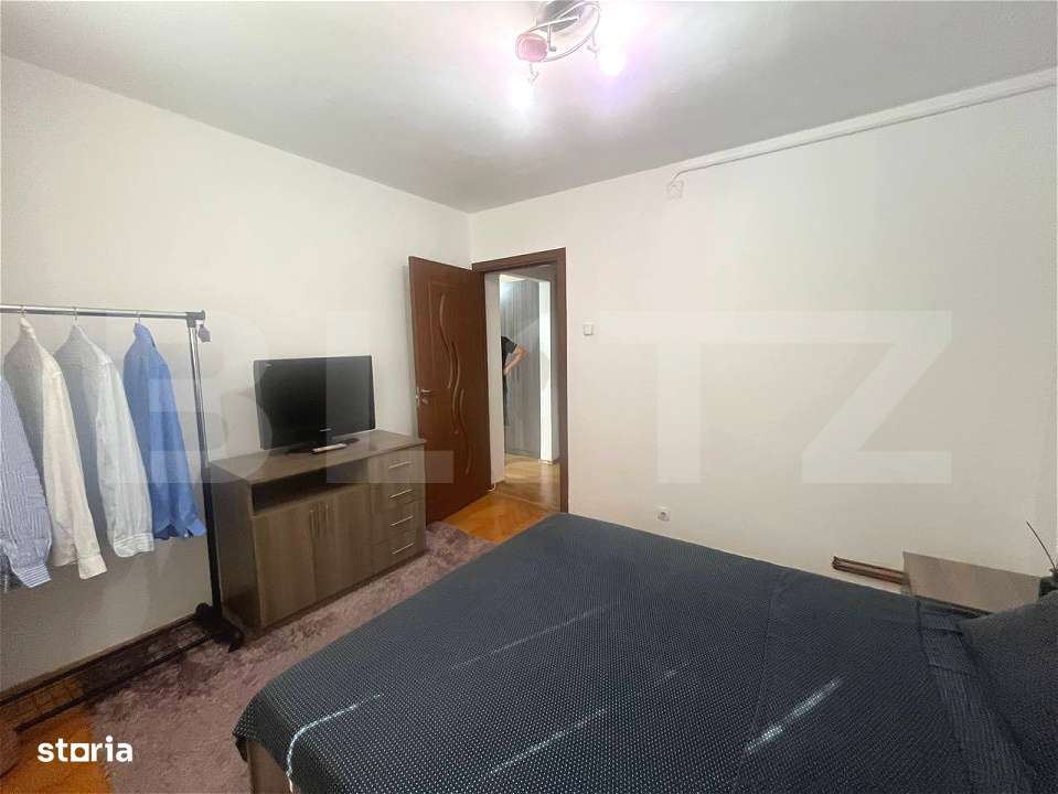 Apartament de vanzare, cu 3 camere, decomandat, 65mp, zona Lipovei - Imagine principală: 4/10