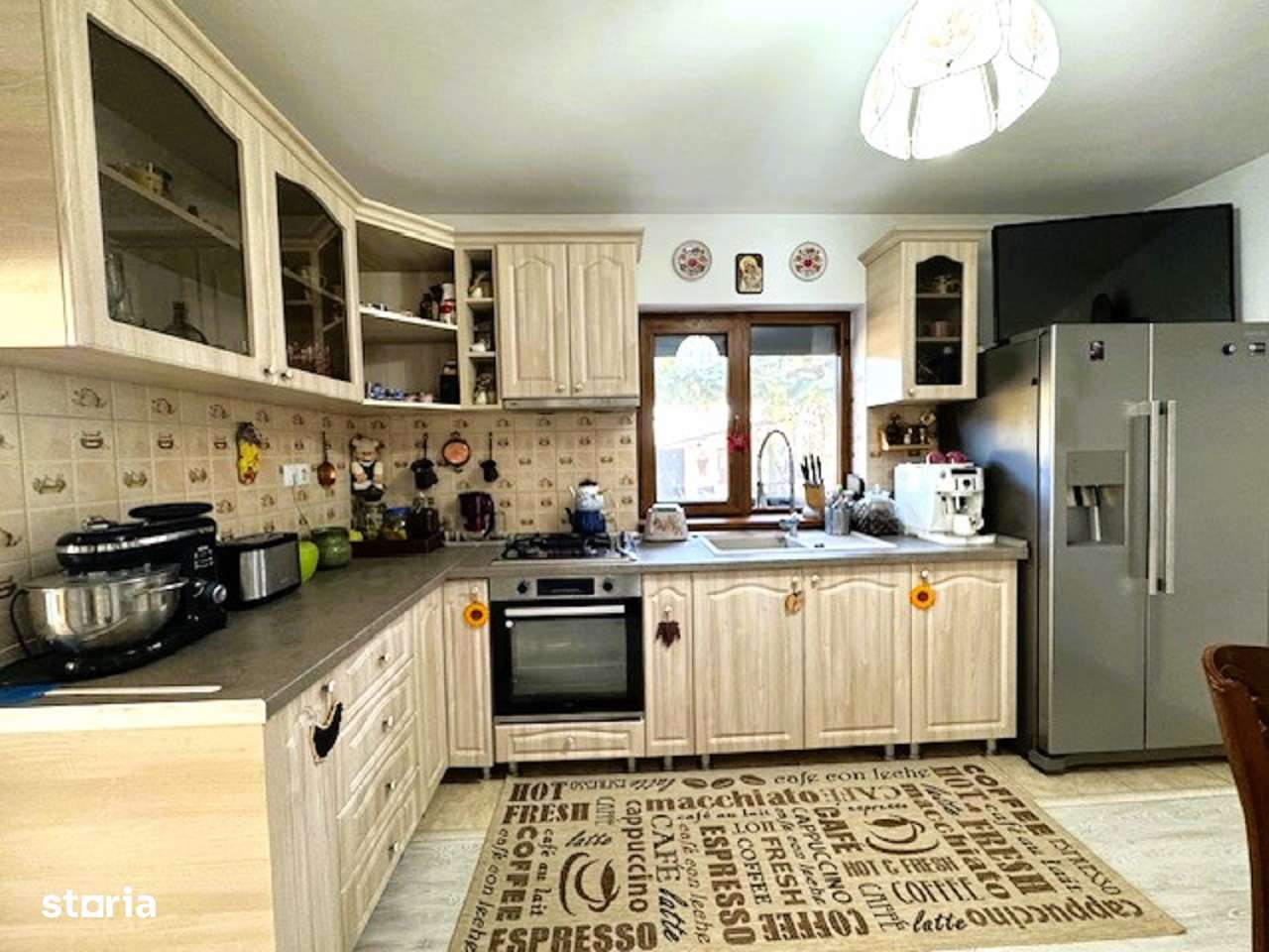 Se vinde Casa P+M in Slatioara zona foarte linistita-4