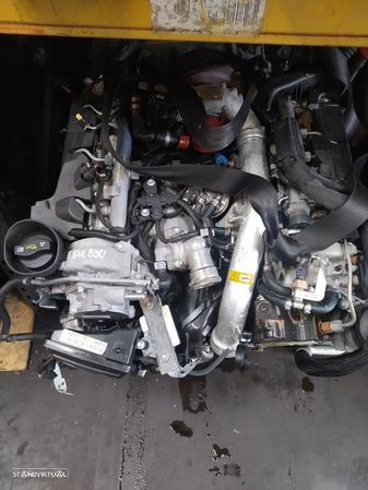 Motor Mercedes-Benz C-Class (W204) - 1