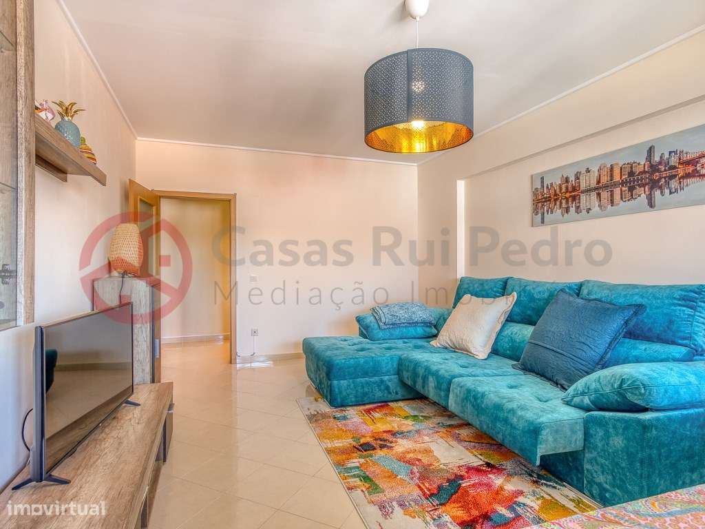 Apartamento T3 no centro de Corroios - Grande imagem: 2/18