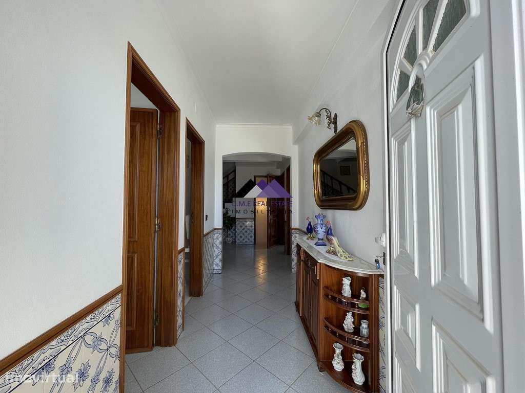 Moradia T3 c/ Piscina e Garagem-21