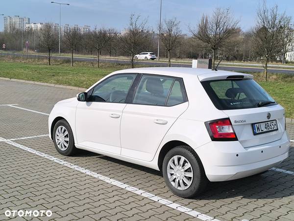 Skoda Fabia 1.2 TSI Active - 2