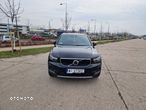 Volvo XC 40 T3 Momentum - 4