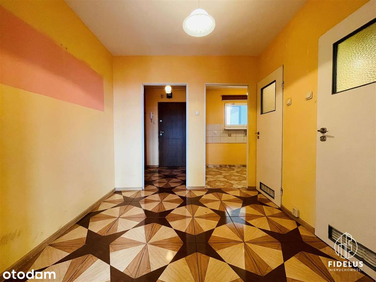 Kawalerka z opcją wydzielenia pokoju - do remontu-11