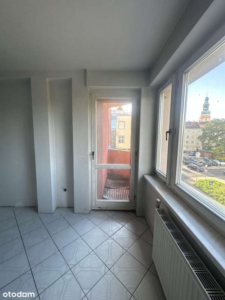 Mieszkanie przy parku-Pałacowa-balkon-0