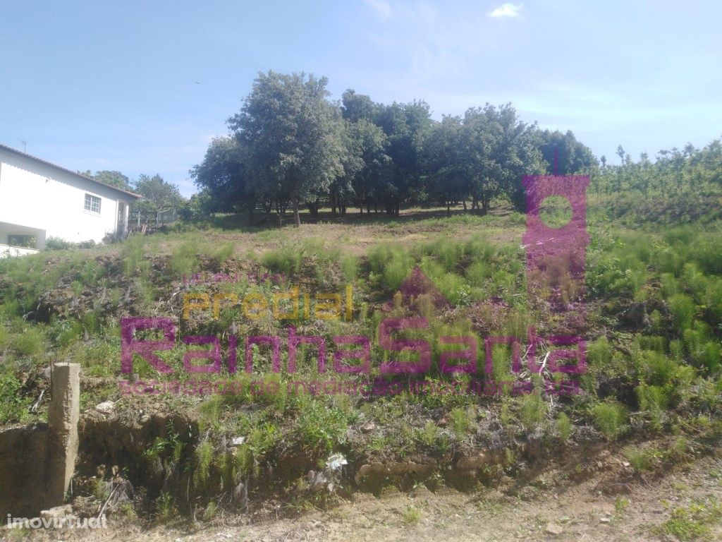 Terreno c/ viabilidade de construção - Pousos ( Leiria)