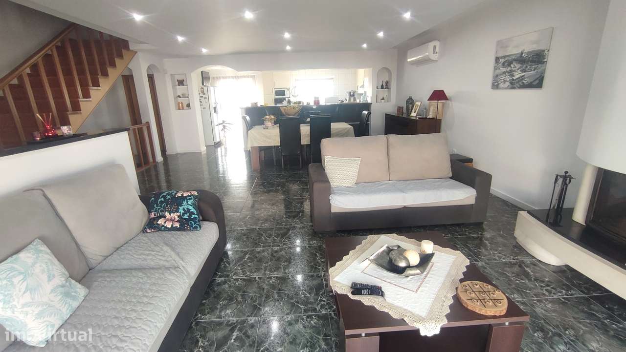 Moradia gaveto T3 em Amares-6