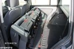 Volkswagen Touran 2.0 TDI Highline - 12