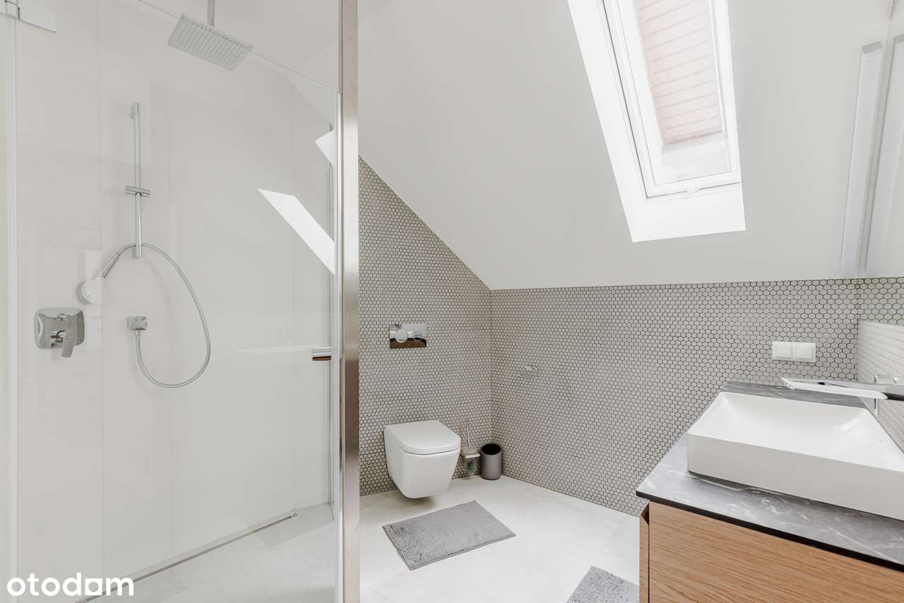 Wyjątkowy dom na osiedlu Empire, basen, sauna, blisko Starej Papierni-12