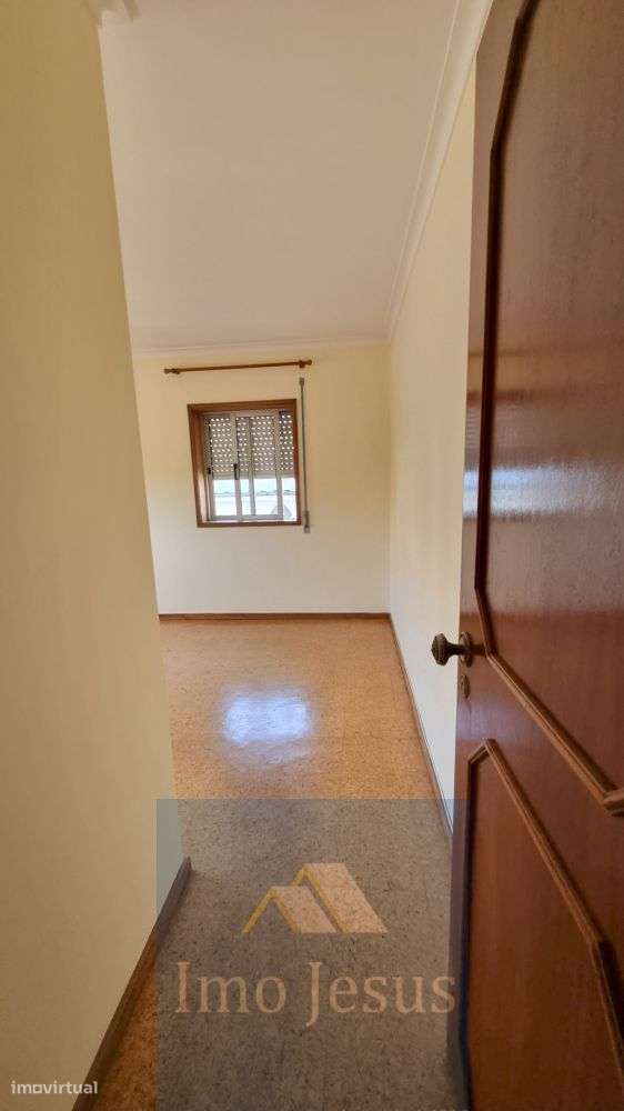 Apartamento T3 Laborim-14