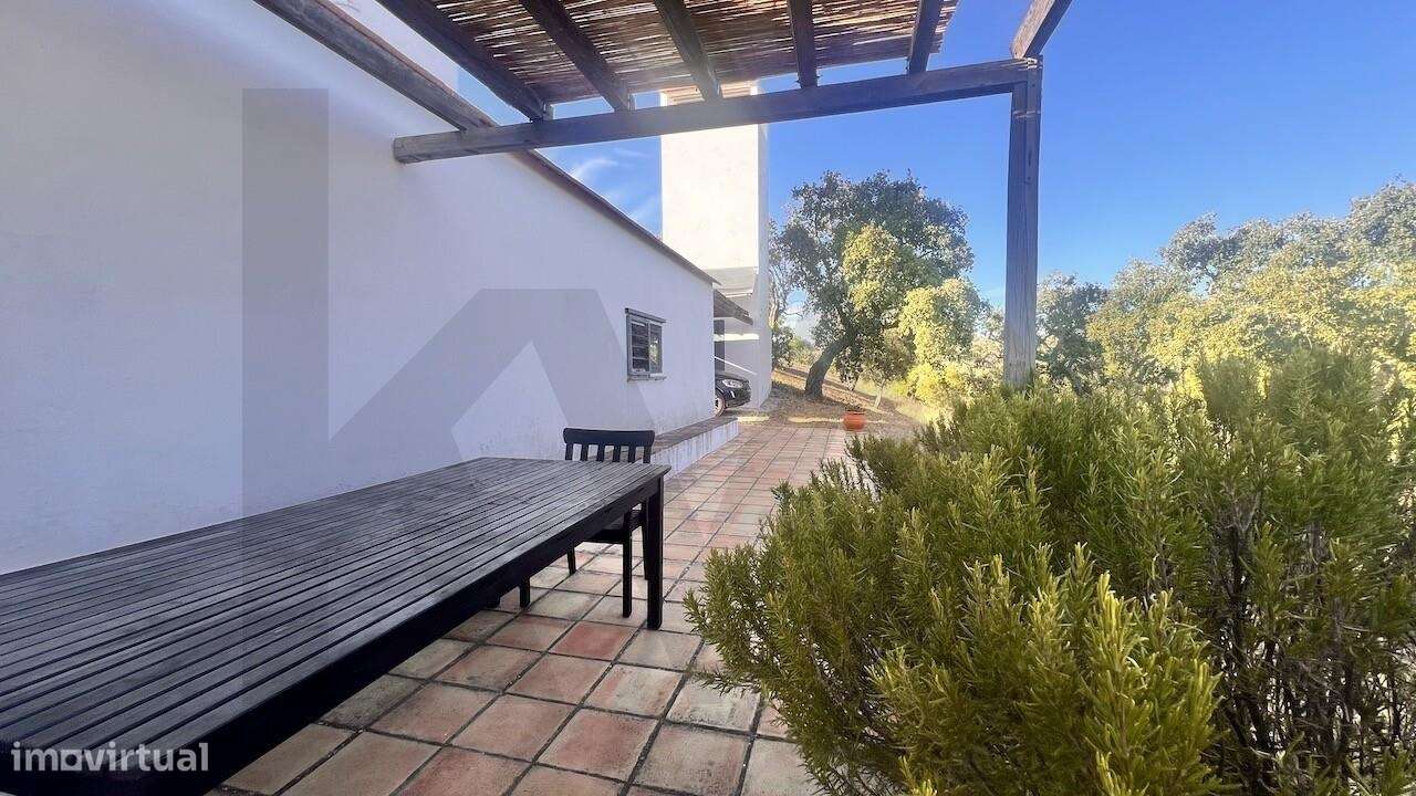 Propriedade única na Serra de Grândola - Terreno de 6,9 ha com vista p-51