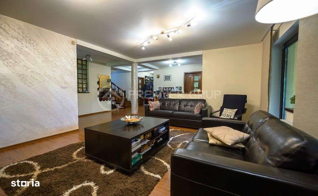 Vila 5 camere, Iasi – Platou Galata, 240mp - Imagine principală: 1/16