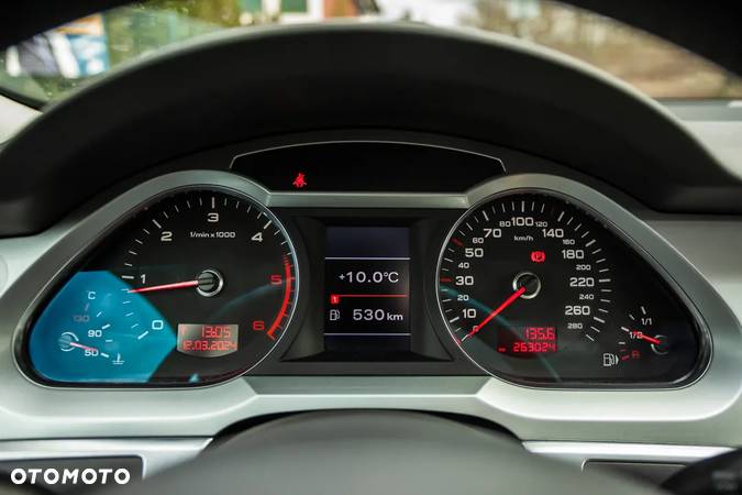 Audi A6 Avant 2.7 TDI DPF - 22