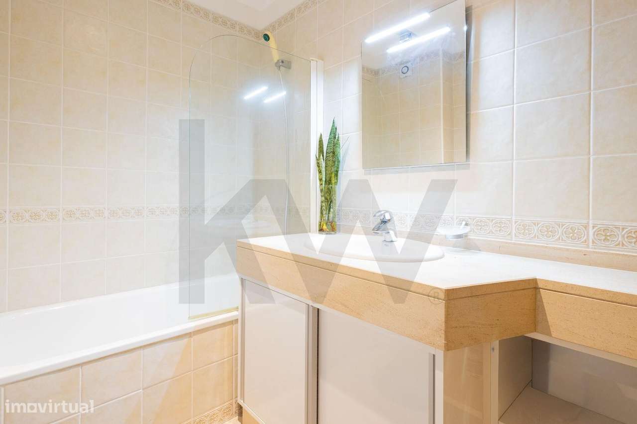 Apartamento T3 Duplex no Funchal-11