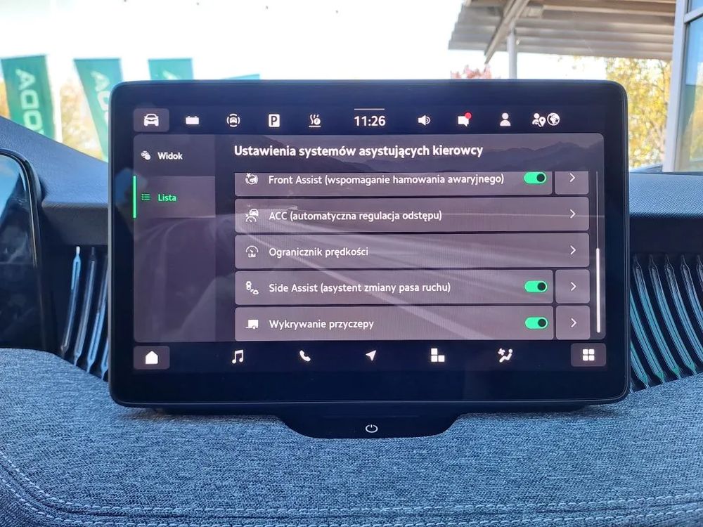 SKODA SUPERB IV 1.5 TSI 204KM DSG PLUG-IN EDITION 130, fabryczny hak