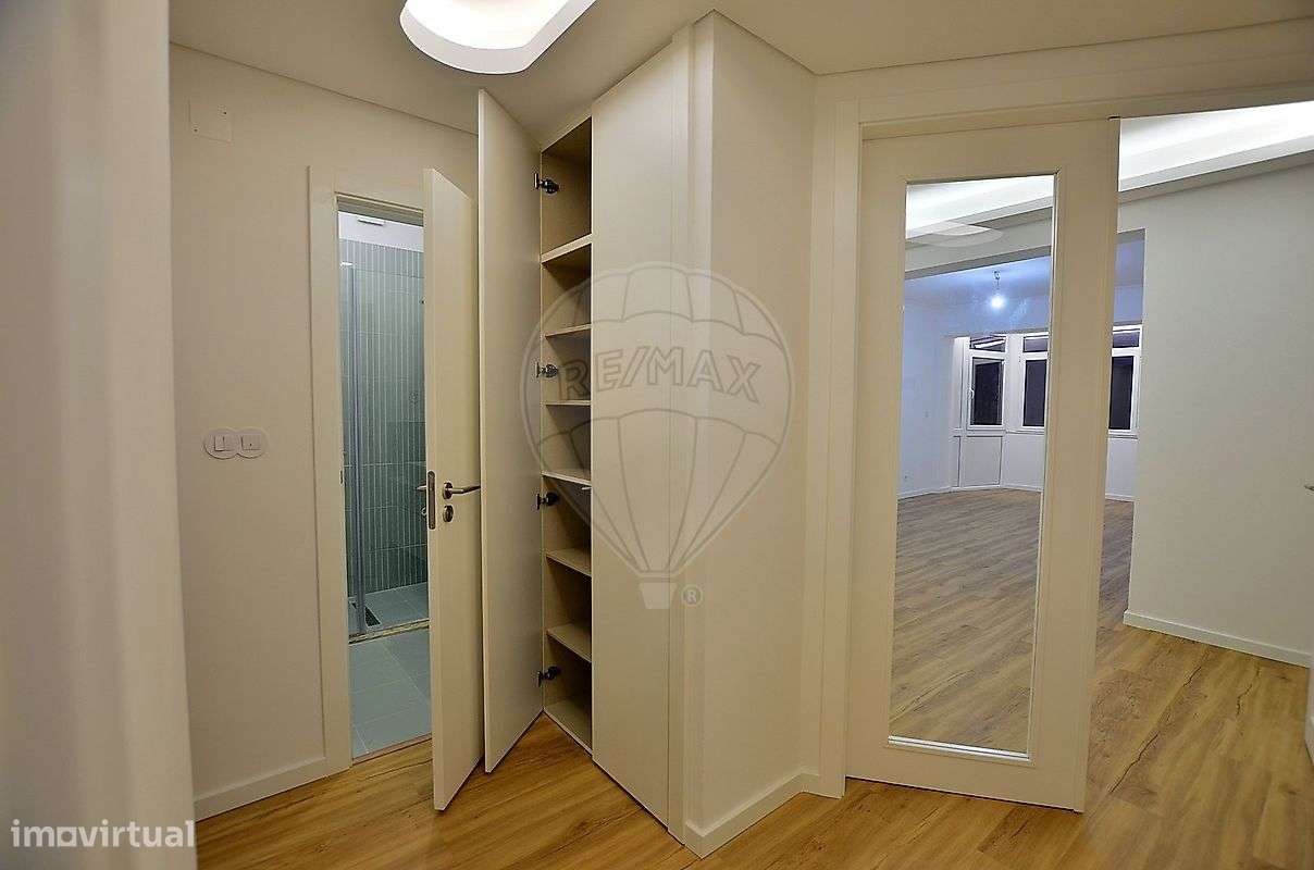 Apartamento T3 à venda em Cacilhas-11