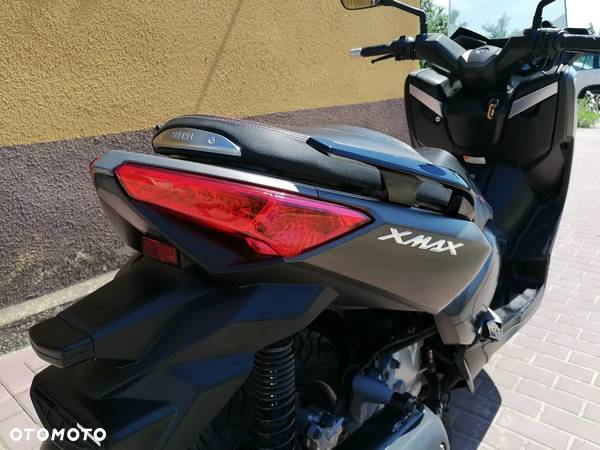 Yamaha X-max - 5