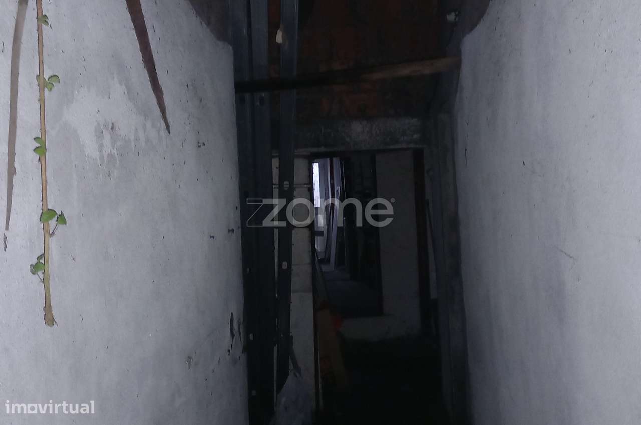 Moradia T2 em lote com 95 m2 de terreno, centro do Porto - Grande imagem: 5/11