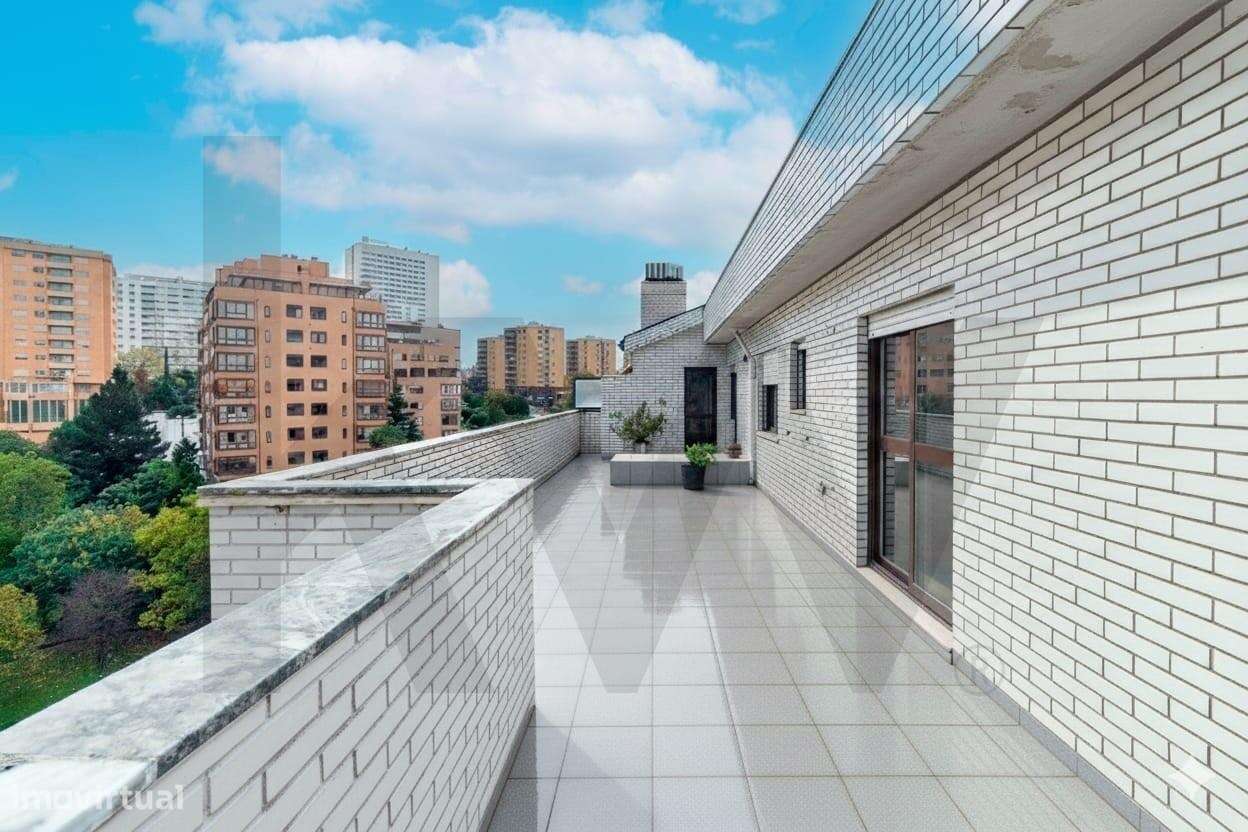 T3 Duplex c/ 127m2 Privativos e 101m2 de Terraços (Box + Lugar) | Sant - Grande imagem: 3/29